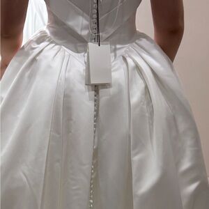 Justin Alexander Signature “Joan” Wedding Dress